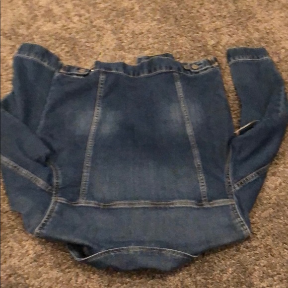 Jean jacket - Picture 2 of 2